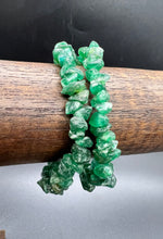 Load image into Gallery viewer, Green Aventurine Crystal Chip Bracelet