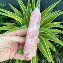 Load image into Gallery viewer, Rose Quartz Crystal Tower Point Generator