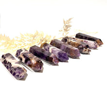 Load image into Gallery viewer, Chevron Amethyst Crystal Tower Point Generator