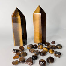Load image into Gallery viewer, Tigers Eye Crystal Tower Point Generator