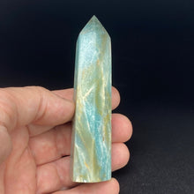 Load image into Gallery viewer, Caribbean Calcite Crystal Tower Point Generator