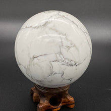 Load image into Gallery viewer, Howlite Crystal Sphere Crystal Ball Specimen Gift