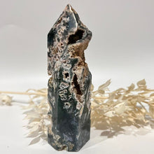 Load image into Gallery viewer, Moss Agate Crystal Tower Point Generator
