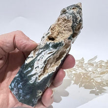 Load image into Gallery viewer, Moss Agate Crystal Tower Point Generator
