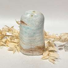 Load image into Gallery viewer, Caribbean Calcite Freeform Crystal Rock