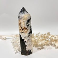 Load image into Gallery viewer, Moss Agate Crystal Tower Point Generator