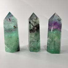 Load image into Gallery viewer, Fluorite Crystal Tower Point Generator