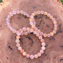 Load image into Gallery viewer, Golden Red Quartz Crystal Chip Bracelet