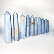 Load image into Gallery viewer, Angelite Crystal Tower Point Generator