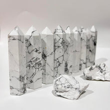 Load image into Gallery viewer, Howlite Crystal Tower