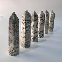Load image into Gallery viewer, Picasso Jasper Crystal Tower Point Generator