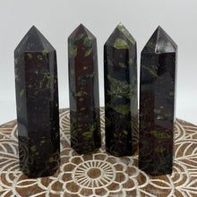 Load image into Gallery viewer, Plum Blossom Crystal Tower Point Generator