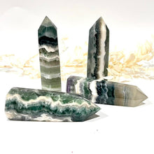 Load image into Gallery viewer, Snowflake fluorite Crystal Tower Point Generator
