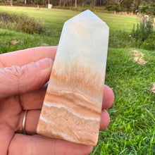 Load image into Gallery viewer, Caribbean Calcite Crystal Tower Point Generator