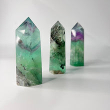 Load image into Gallery viewer, Fluorite Crystal Tower Point Generator