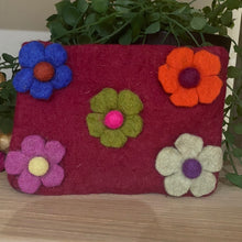 Load image into Gallery viewer, Boho Handmade Felt Purse Coin Purse Make-up Bag