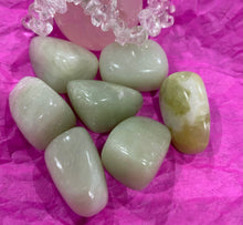 Load image into Gallery viewer, New Jade Tumbled / Tumble Stone