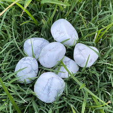 Load image into Gallery viewer, Howlite Tumbled / Tumble Stone / Tumbles