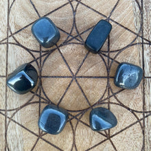 Load image into Gallery viewer, Hematite Tumbled / Tumble Stone / Tumbles