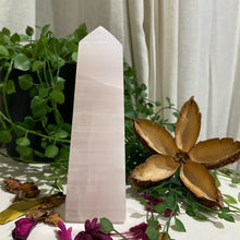 Load image into Gallery viewer, Mangano Calcite  Crystal Tower Obelisk Point