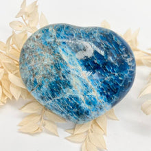 Load image into Gallery viewer, Apatite Crystal Heart Blue Crystal