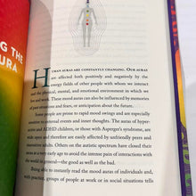 Load image into Gallery viewer, A Little Bit Of Auras An introduction to energy field. By Cassandra Eason Book