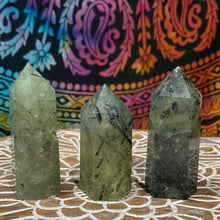 Load image into Gallery viewer, Prenhite Crystal Tower Point Generator