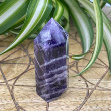 Load image into Gallery viewer, Chevron Amethyst Dream Amethyst Mini Crystal Tower Point Generator