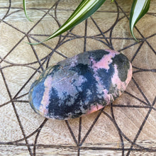 Load image into Gallery viewer, Rhodonite Crystal Palm Stone Pink Crystal Palmstone Palm Stone