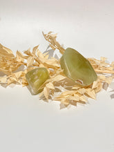 Load image into Gallery viewer, Prenhite Natural Raw Crystal Rock Chunk