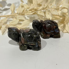 Load image into Gallery viewer, Que Sera Tortoise / Turtle Crystal Carving