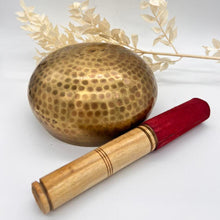 Load image into Gallery viewer, Tibetan Brass Singing Bowl Sound Healing Bowl