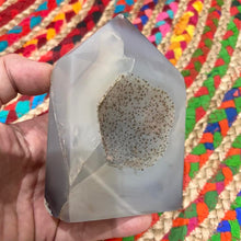 Load image into Gallery viewer, Druzy Agate Crystal Tower Point Generator
