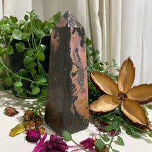 Load image into Gallery viewer, Rhodonite Crystal Tower Point Generator