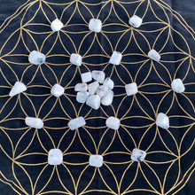 Load image into Gallery viewer, Rainbow Moonstone Tumbled / Tumble Stone Crystal