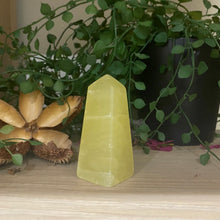 Load image into Gallery viewer, Lemon Calcite Tower Point Obelisk