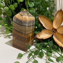 Load image into Gallery viewer, Crystal Black Onyx Tower