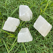 Load image into Gallery viewer, Clear White Calcite Optical Crystal