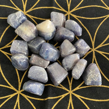 Load image into Gallery viewer, Iolite Tumbled / Tumble Stone crystal