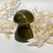 Load image into Gallery viewer, Green Onyx Mushroom Crystal Carving
