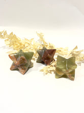 Load image into Gallery viewer, Green Onyx Merkaba Crystal Carving
