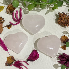Load image into Gallery viewer, Mangano Calcite Crystal Heart Small
