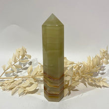 Load image into Gallery viewer, Banded Green Onyx Crystal Tower Point Generator
