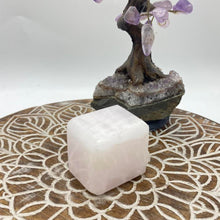 Load image into Gallery viewer, Mangano Calcite Cube Crystal Carving
