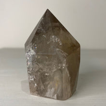 Load image into Gallery viewer, Garden / Phantom Quartz Lodolite Included Quartz Phantom Quartz Tower
