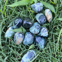 Load image into Gallery viewer, Kambaba  Jasper Tumbled / Tumble  stone Crystal
